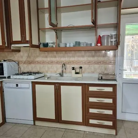 Dublex Ferienhaus Case de vacanță